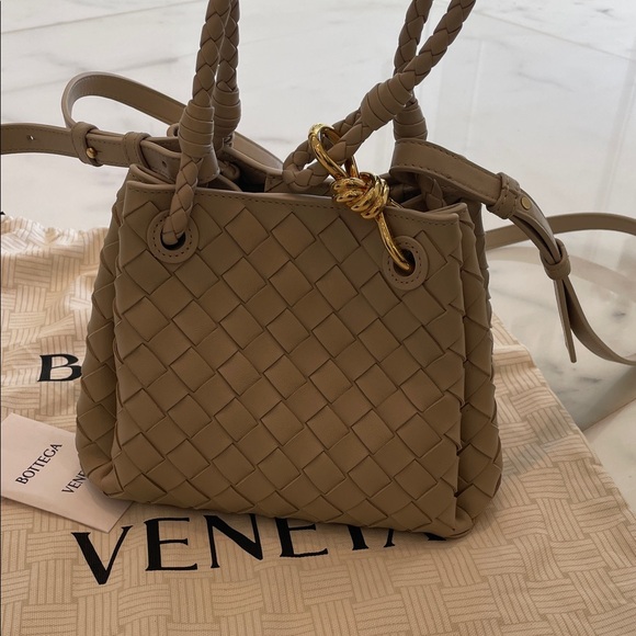Bottega Veneta ecru parachute   Leather Bag - Picture 1 of 12